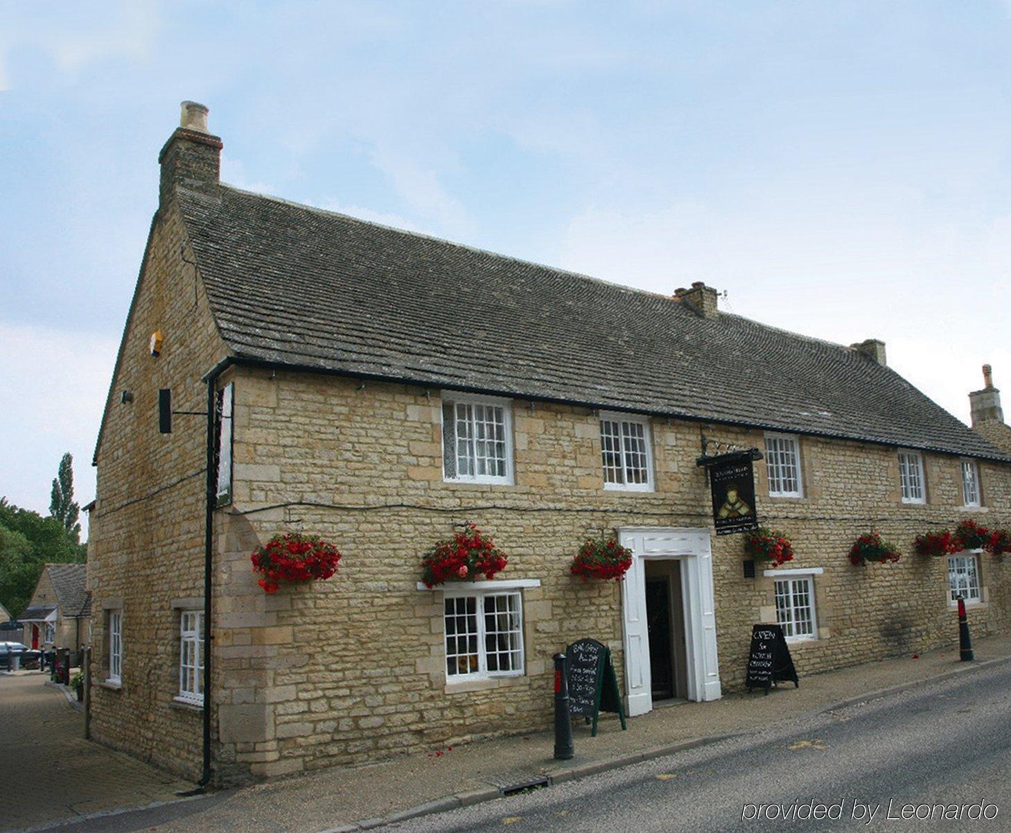 Nassington Queens Head Inn מראה חיצוני תמונה