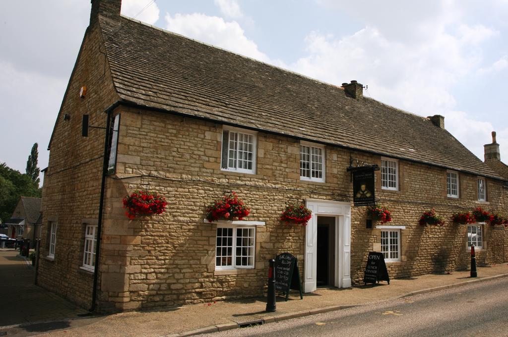 Nassington Queens Head Inn מראה חיצוני תמונה